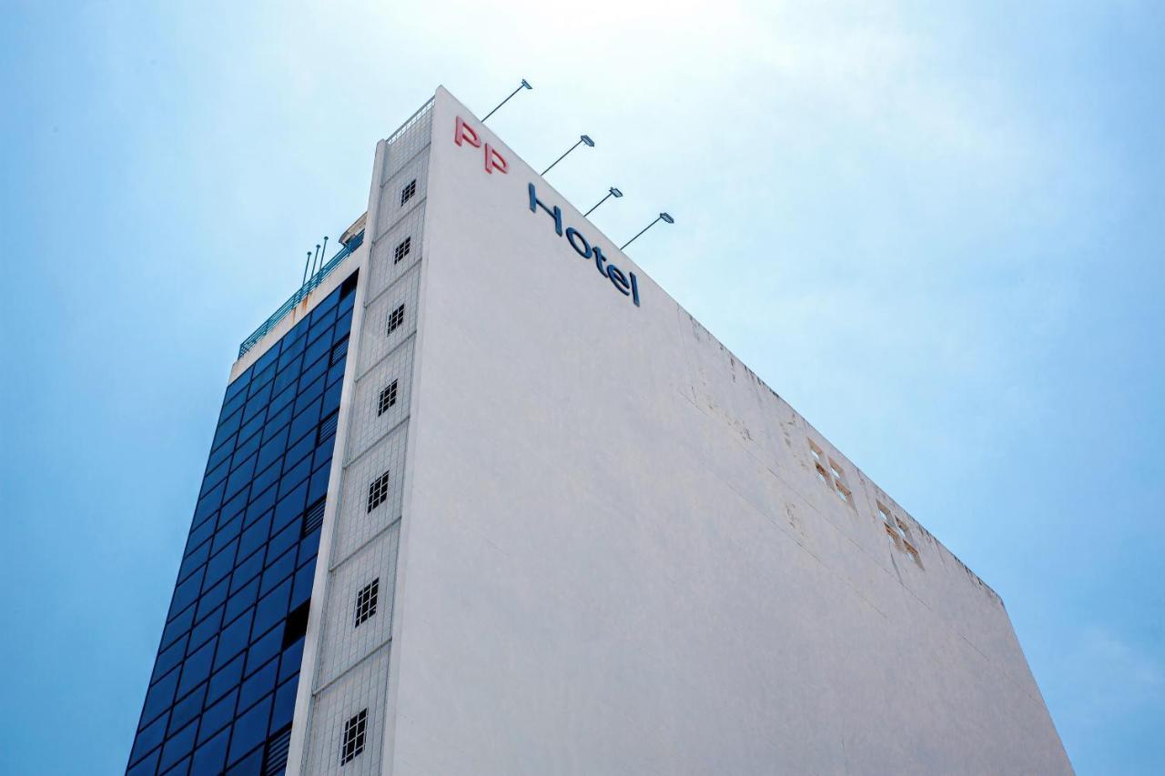 Pp Hotel By Moxy George Town Exterior foto
